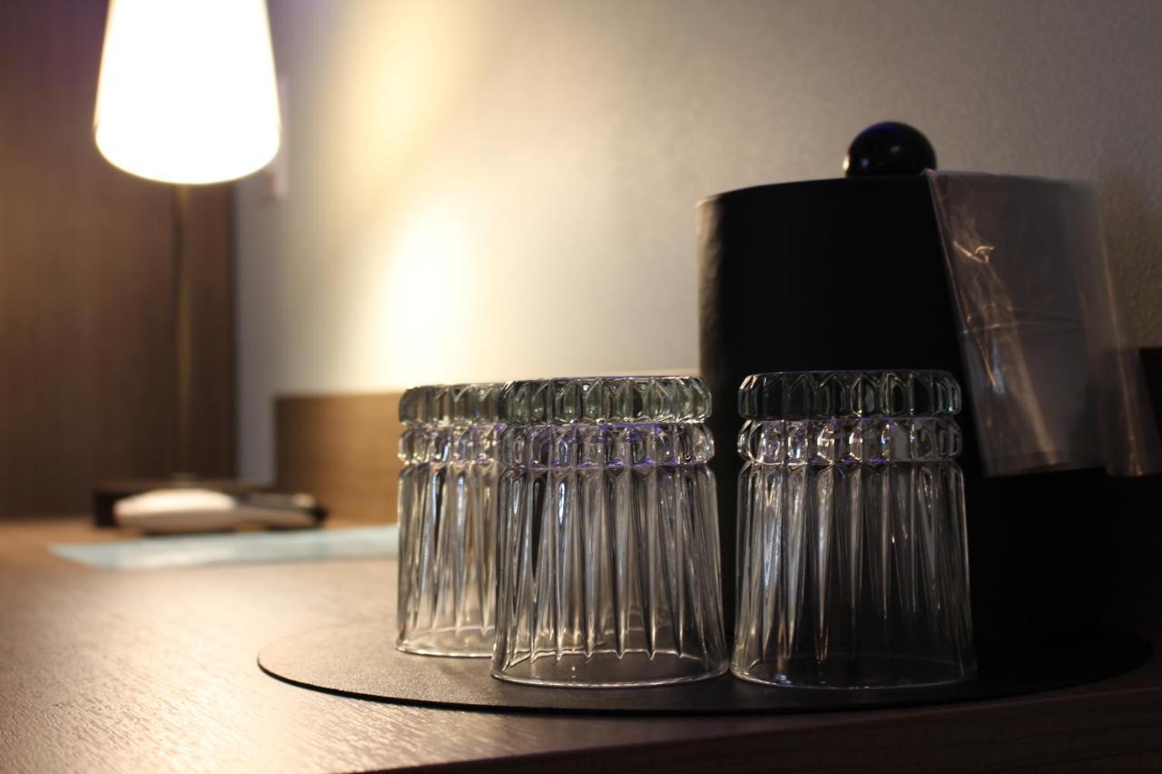 Worthington Of Logan Hotel Bagian luar foto